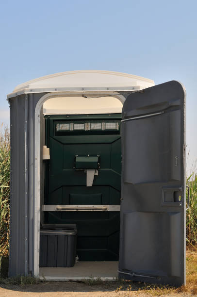 Best Porta potty rental near me  in Mount Vernon, WA
